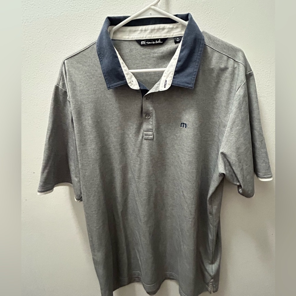 Men’s XL - Travis Matthew Golf polo